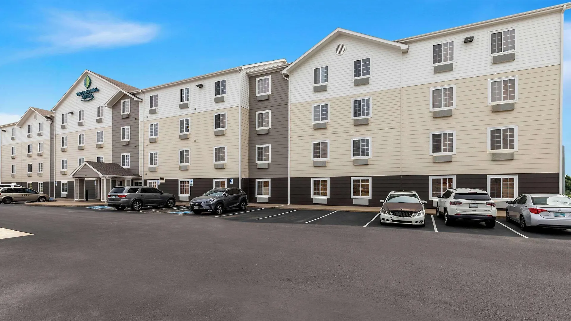 Where to Stay Near Boston Avenue Methodist Church: 4 Hotels Reviewed